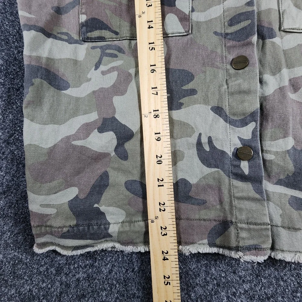 Sanctuary Utility Jacket Womens L Green Camo Frayed Hem Military Shirt Jacket